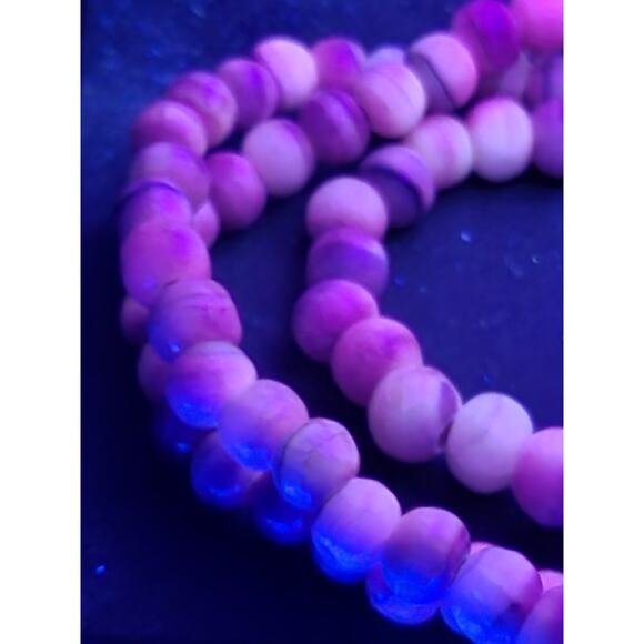 Long Purple Banded Agate  Beaded Necklace 8.5mm Polished Gemstone Strand - Picture 11 of 12